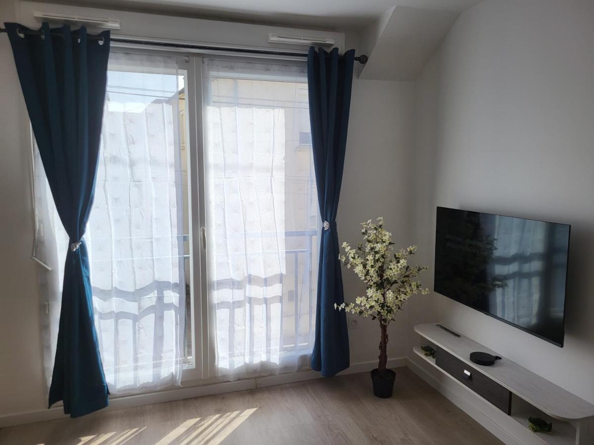 Studio Cosy A 5 Minutes De Disneyland Paris Chalifert Exterior foto