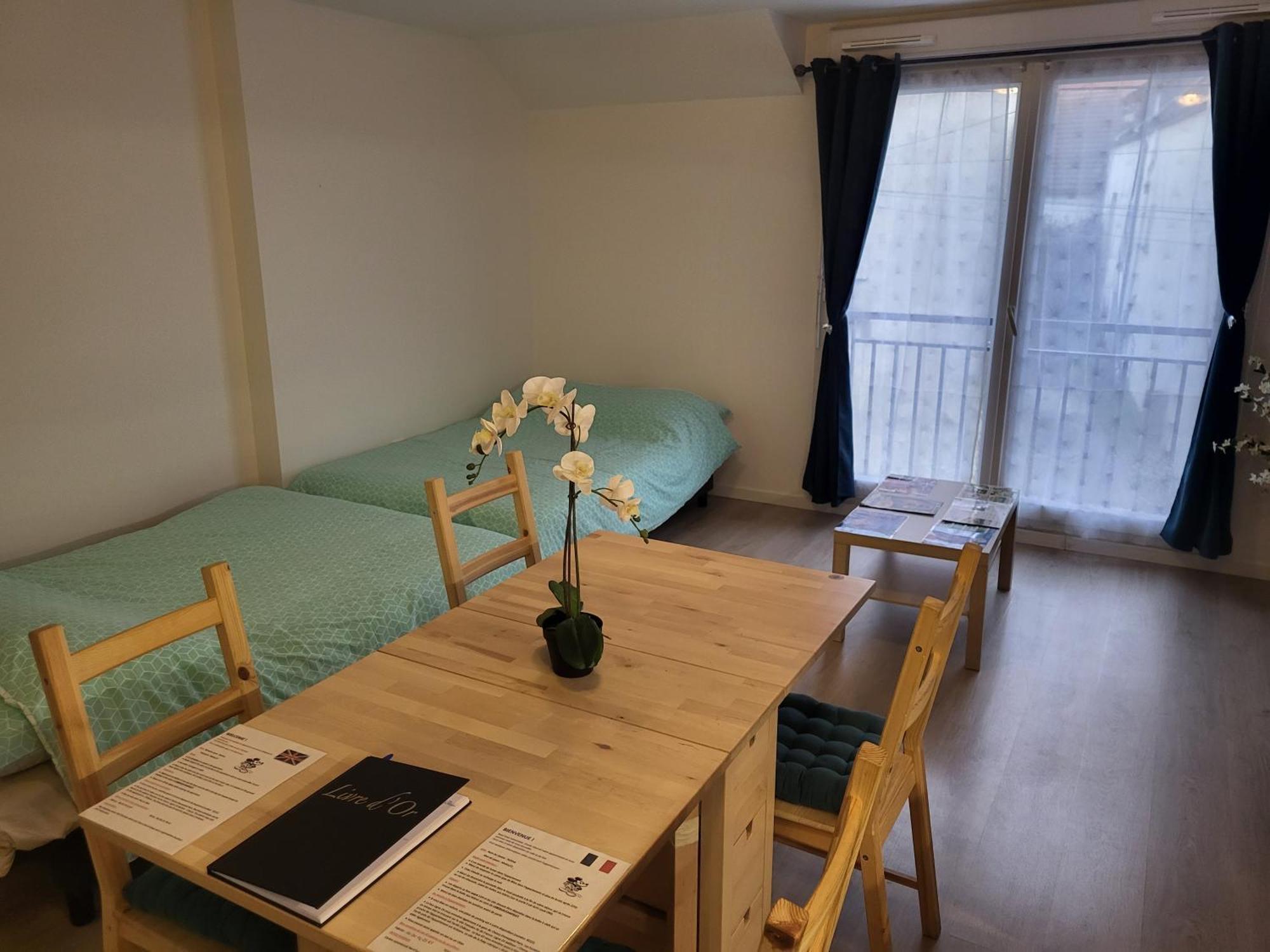 Studio Cosy A 5 Minutes De Disneyland Paris Chalifert Exterior foto